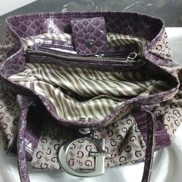 New Guess Bag - Picture 4 of 6